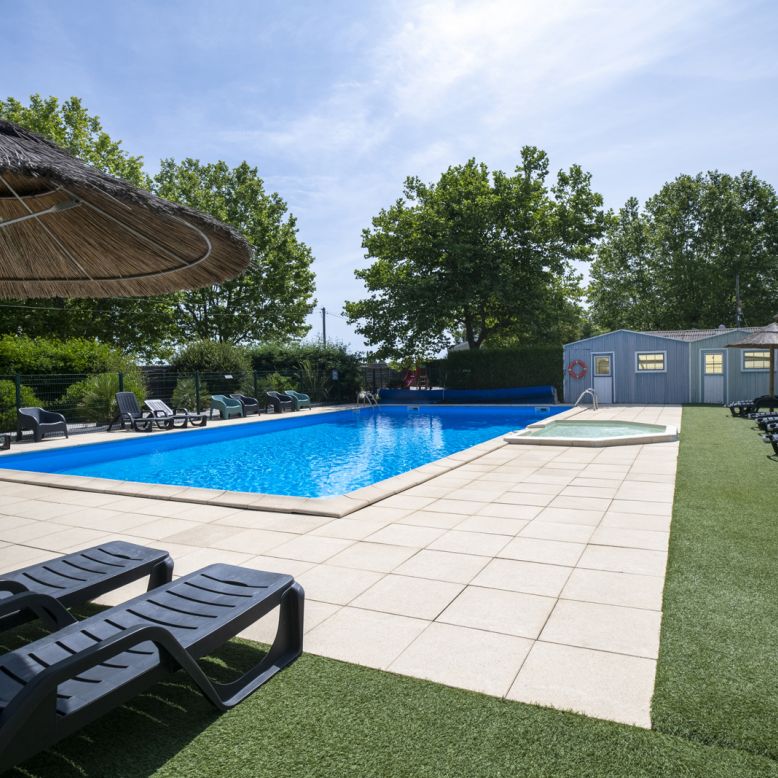 Camping Les Arbousiers