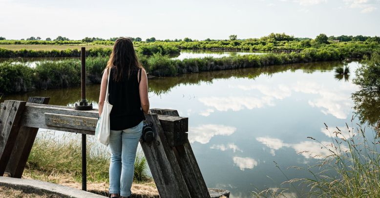 Domain of Certes and Graveyron: nature walk