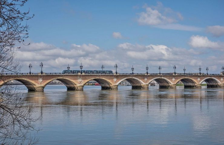 Pont de Pierre
