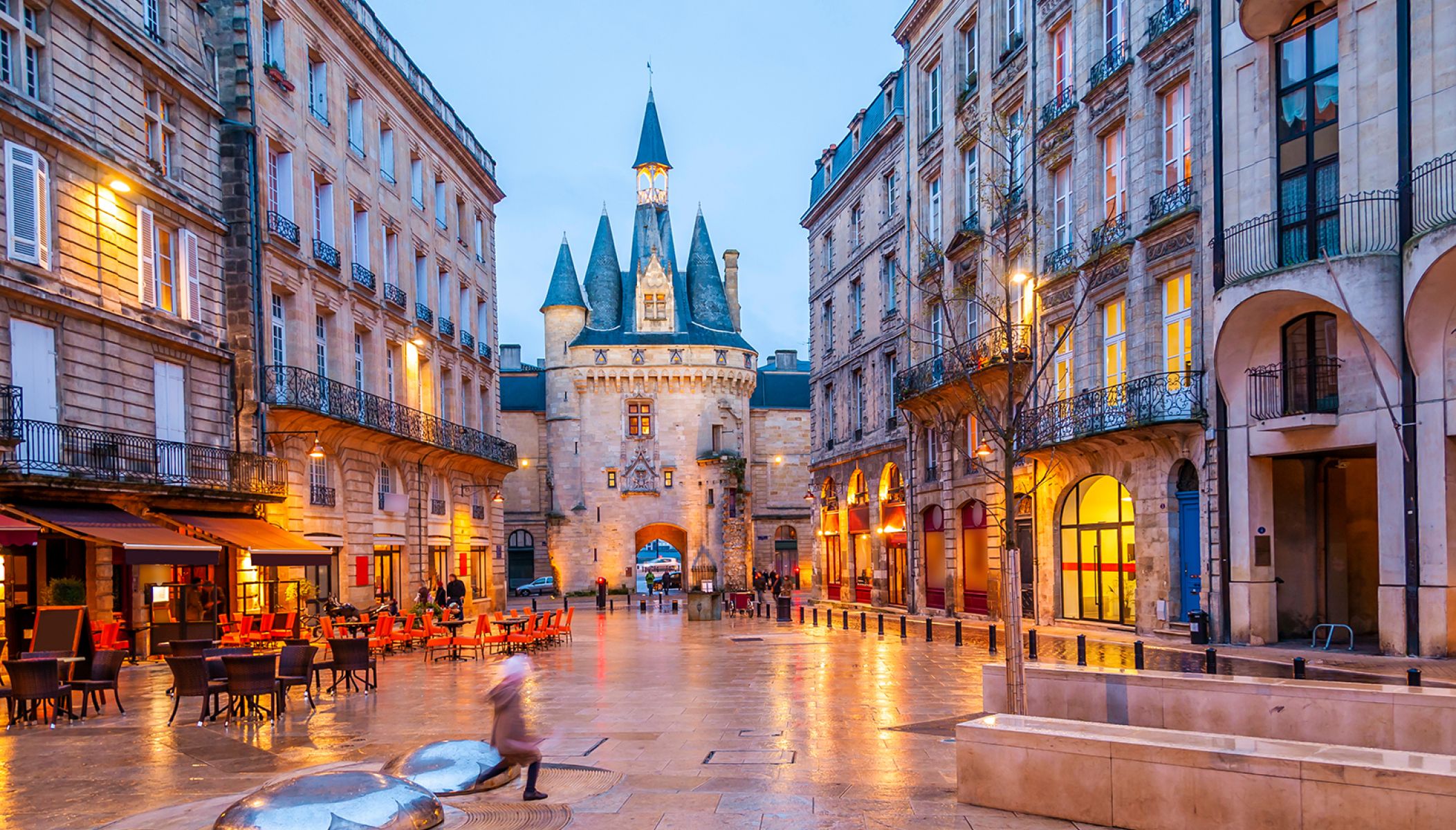 Discovering the 4 must-see districts of Bordeaux