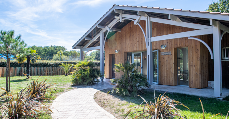 Le Domaine de la Forge, a 4* campsite open all ...